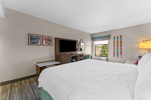 Hampton Inn Stroudsburg Poconos - image 6