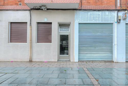 Salgeta Reformado amplio y acogedor con wifi in باراكالدو