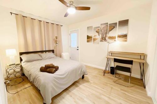 Spacious 3BR Modern Home in LA Perfect for Family