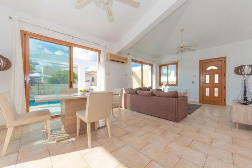 Villa Helena, Peyia (photo 6)