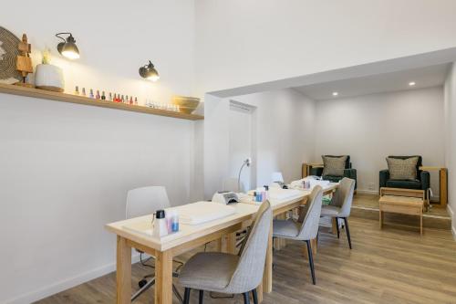 Gyógyfürdő, San Lameer Villa 2110 - 1 Bedroom Classic - 2 pax - San Lameer Rental Agency in Délbroom