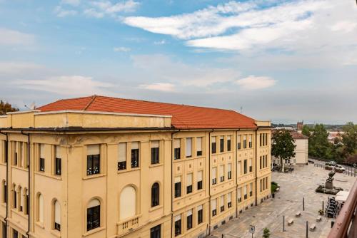 Happy Venaria by Rentbeat