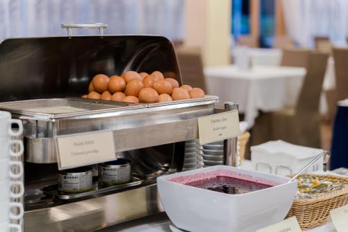 Riga Islande Hotel with FREE Parking