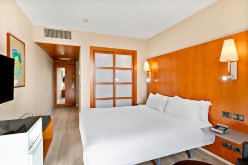 B&B Hotel Zaragoza Los Enlaces Estación - image 11