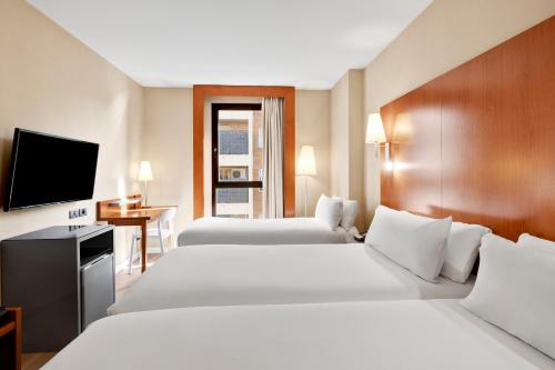 B&B Hotel Zaragoza Los Enlaces Estación - image 8