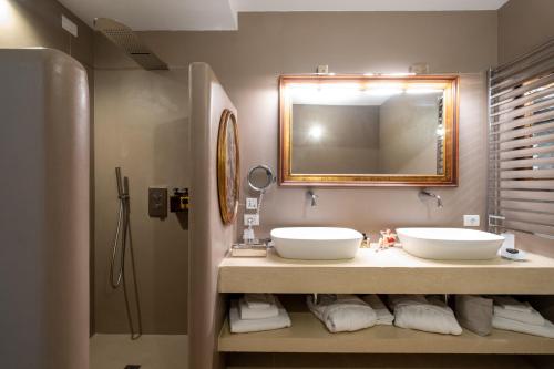 603189745 Palazzo Ducale Venturi - Luxury Hotel & Wellness