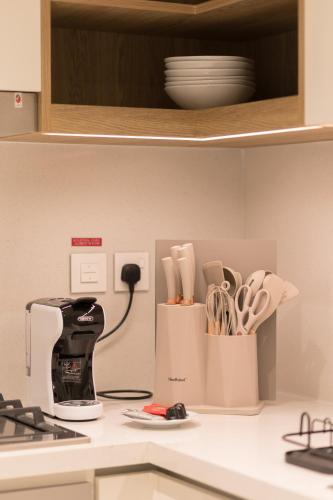 3BR and maids Burj Khalifa and Fountain View for 8 guests 3BR and maids Burj Khalifa and Fountain View for 8 guests