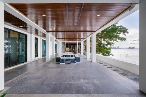 芭堤雅 Welcome Sea View Pool Villa  3星级 民宿 泳池