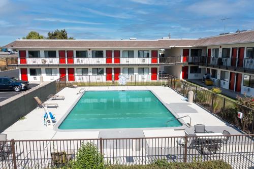 Econo Lodge Stockton near I-5 Fairgrounds Econo Lodge Stockton near I-5 Fairgrounds