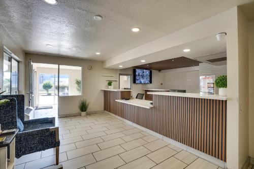 Econo Lodge 스톡턴 I-5 Fairgrounds 근처 - 로비