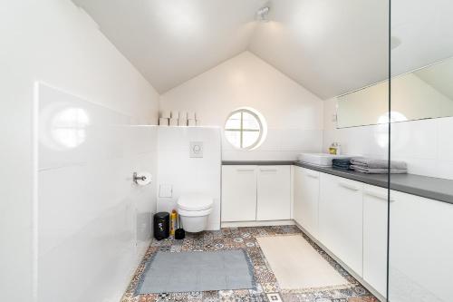 Apartment for four with free parking, Tallinn (photo 6)