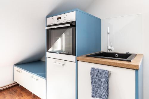 Apartment for four with free parking, Tallinn (photo 7)