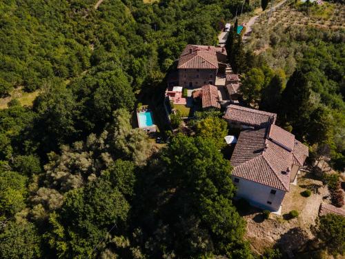 Borgo San Pietro in Polvano