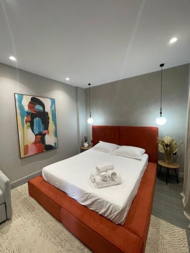 One-Bedroom Apartment image 4