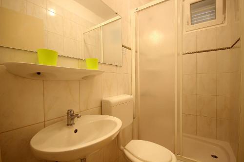 One-Bedroom Apartment with Terrace image 6