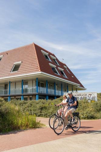 Strandhotel Buren aan Zee - image 9