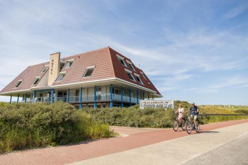 Strandhotel Buren aan Zee - main image