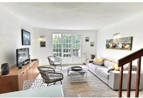 Duplex cosy climatise avec piscine St Raphael Boulouris near Pizza du Fournas