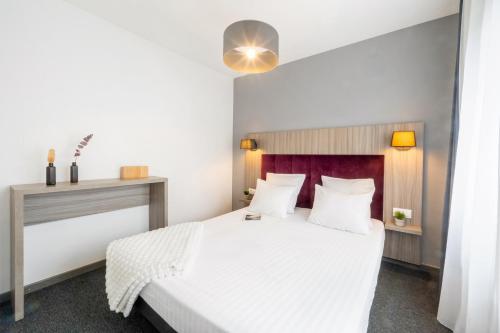Néméa Appart-Hôtel Elypséo - image 10