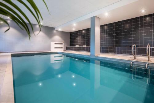 Nemea Appart Hotel Elypseo Strasbourg Port - Hôtel - Strasbourg