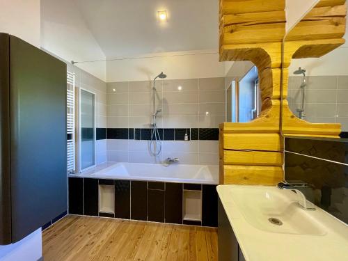 Homency - Chalet Sagarmatha Duplex, L'Alpe-d'Huez (foto 7)