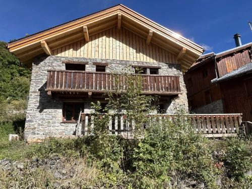 Chalet typique 8 personnes a Meribel, calme et pittoresque - FR-1-180-190 in ลา กิตตาซ