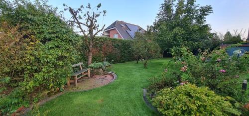 tuin, Ferienwohnung Kiefernstraße 1 Mettingen in Mettingen