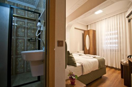 Aurora Eco Hotel - image 7