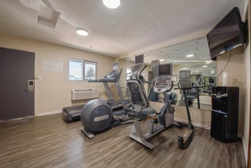 Fitneszközpont, Suburban Studios near Mesa Verde in Cortez (Colorado)