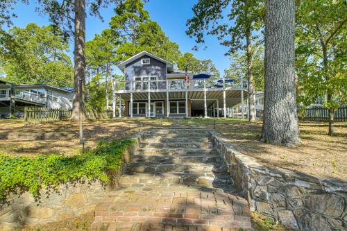Hot Springs Lakefront Home with Dock and Water Views! in Hot Springs, USA