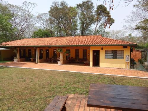 . Tupasy Marangatu Hostal
