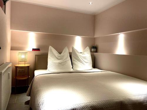 Lightplace - Boxspring - Parkplatz - Netflix, Wolfsburg (zdjęcie 8)