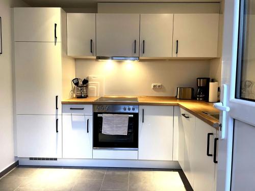 Lightplace - Boxspring - Parkplatz - Netflix, Wolfsburg (zdjęcie 10)