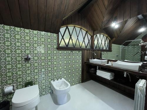 Presidential Suite image 5