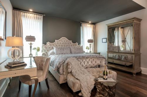 Stonehurst Place Bed & Breakfast