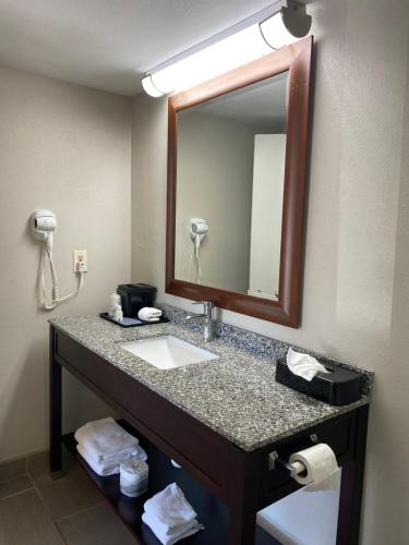Cambridge Inn – Oklahoma City, OK