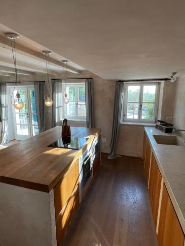 Stone House Orsera