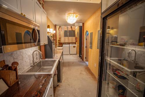 ห้องครัว, Social Stays - FIRST hostel on State Street  in ซานตาบาร์บารา (CA)