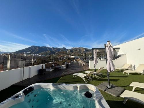DAOS Suites & Terrace Marbella in Marbella