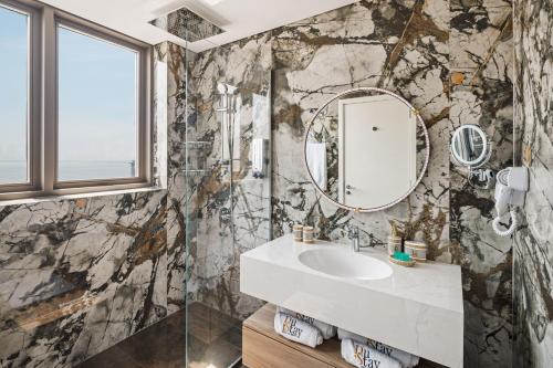 Family Friendly luxurious Waterfront Apartment - By Dustay, Dubaj (fotografie 6)