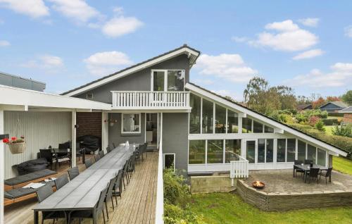  Stunning Home In Roslev With Sauna in Glyngøre