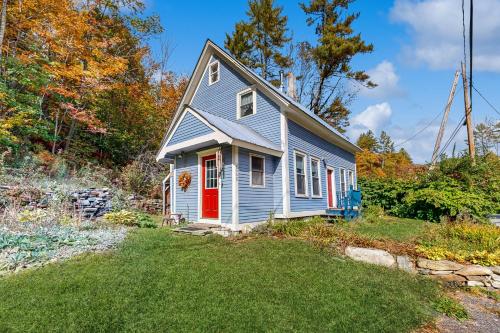 House At Dream Barn Hollow in Chester, USA