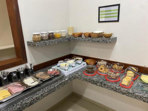 餐飲選擇, Hotel Tres Passos - Prox ao Aeroporto e Rodoviaria in 小薩爾加多國際機場