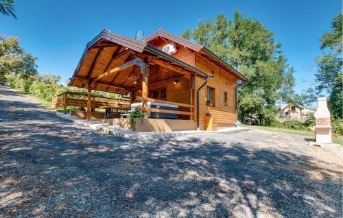 Viesnīcas āriene, Lovely Home In Donja Lomnica With Sauna in Starjak