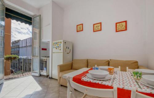 1 Bedroom Cozy Apartment In Genova, Gênes