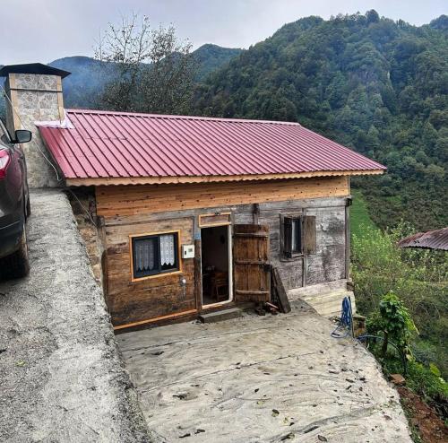 Amiras Dağevi (Amiras Dagevi) in Fındıklı