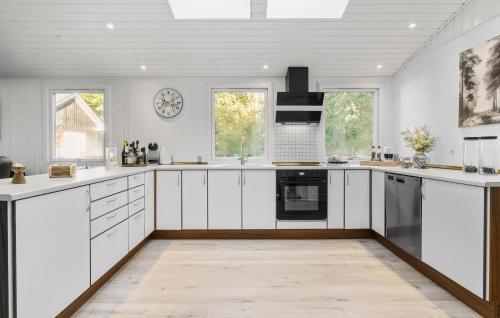 Kitchen, 2 Bedroom Lovely Home In Hadsund in Hadsund