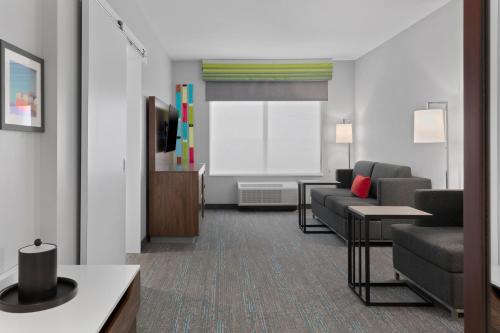 Hampton Inn Saline in Saline, USA