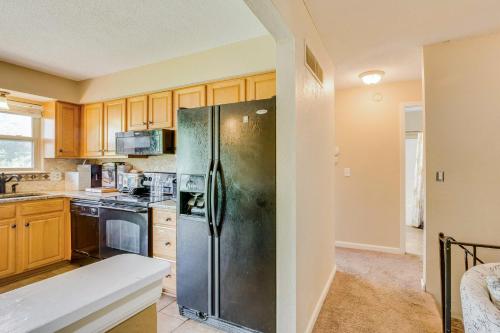 Cozy Missouri Retreat with Deck and Grill, Near Hiking Cozy Missouri Retreat with Deck and Grill, Near Hiking