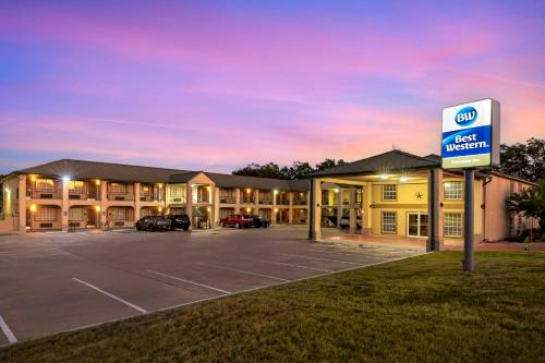 Best Western Executive Inn in Hallettsville, USA